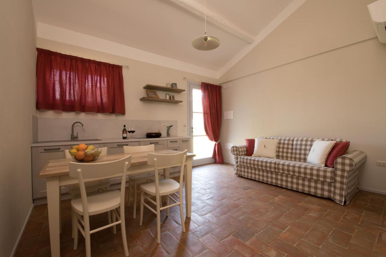 Poderedodici Farm stay Orbetello